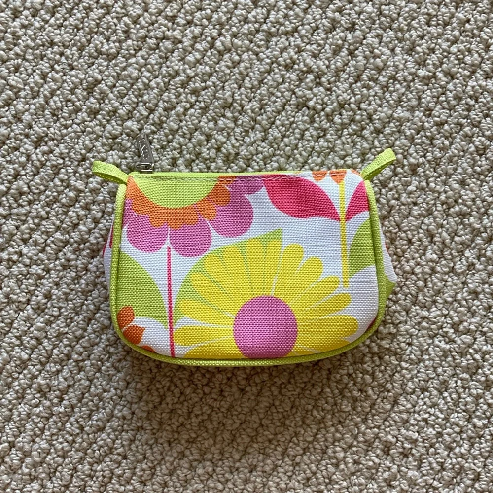 NEW Clinique Small Cosmetic Case Purse Mini Zip Bag Floral Yellow Pink NWOT